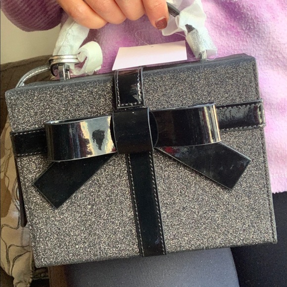 Authentic Kate spade glitter/leather gift box Crossbody/Satchel - Picture 2 of 16